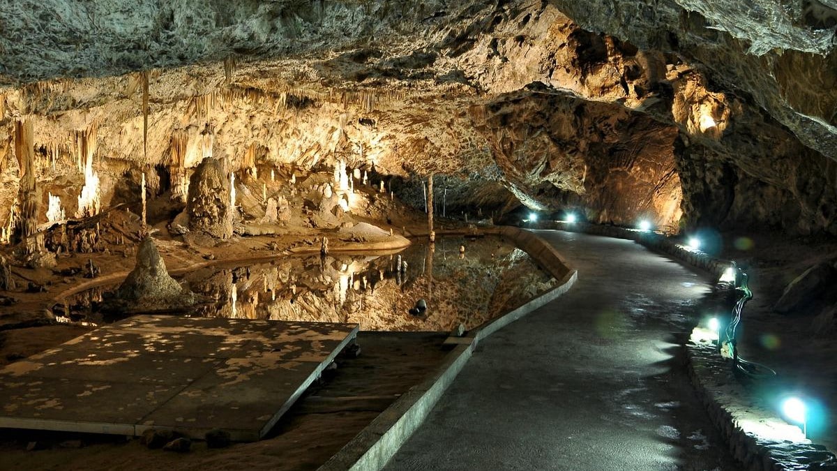 CHKO Český kras - jeskyně