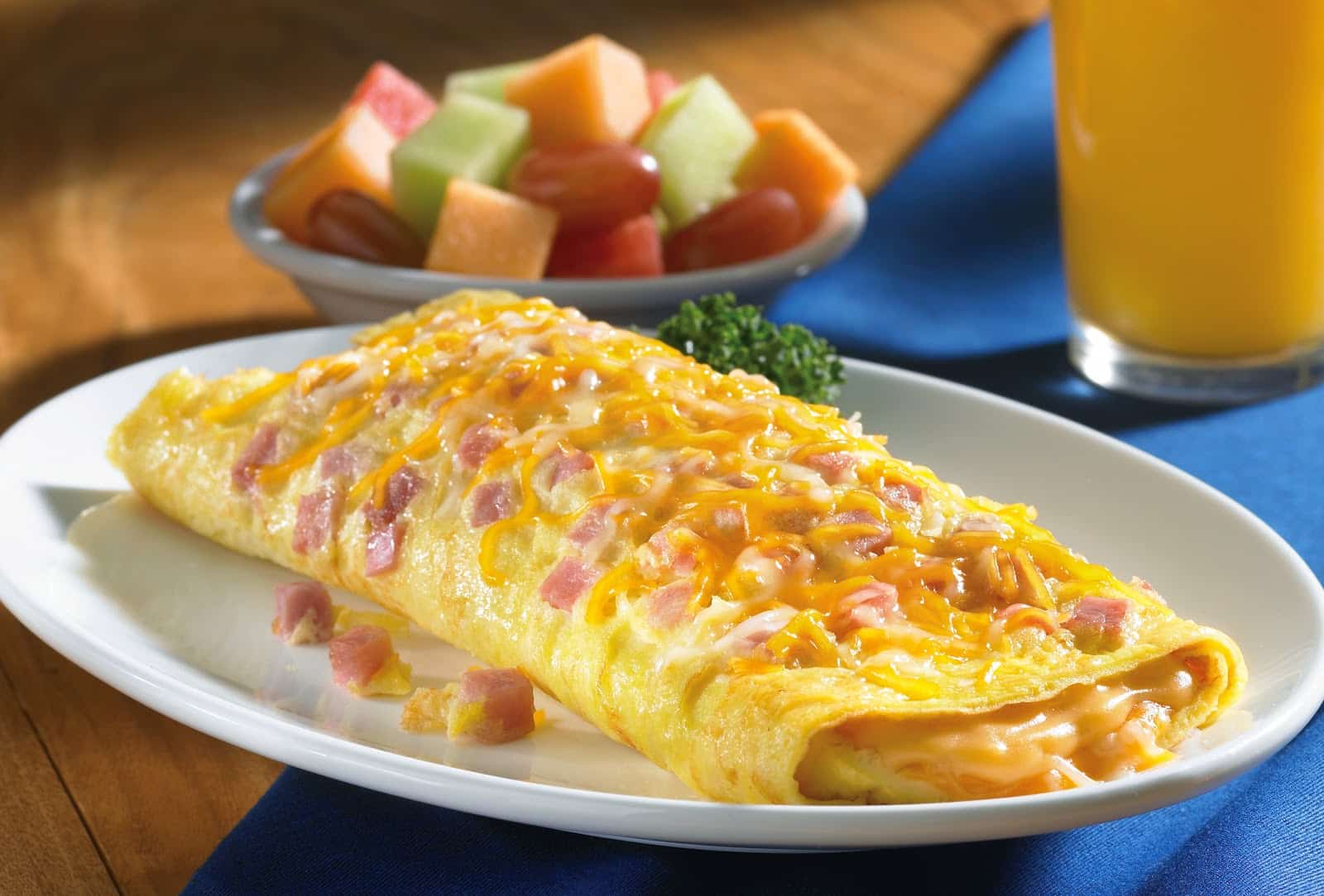 Recept na pravou italskou omeletu. Zaručujeme Vám, že Vás rodina za tuto snídani bude na rukou nosit!