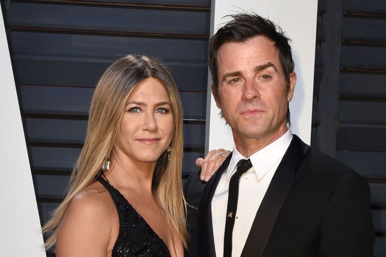 Jennifer Aniston po rozchodu s Justinem Therouxem přichází s novým projektem! Porozchodová kampaň!