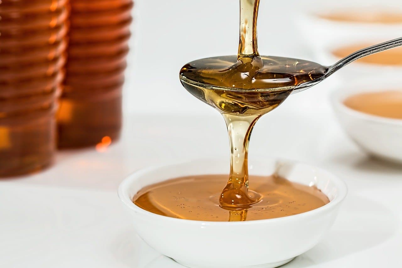 Účinky medu na lidské zdraví a krásu