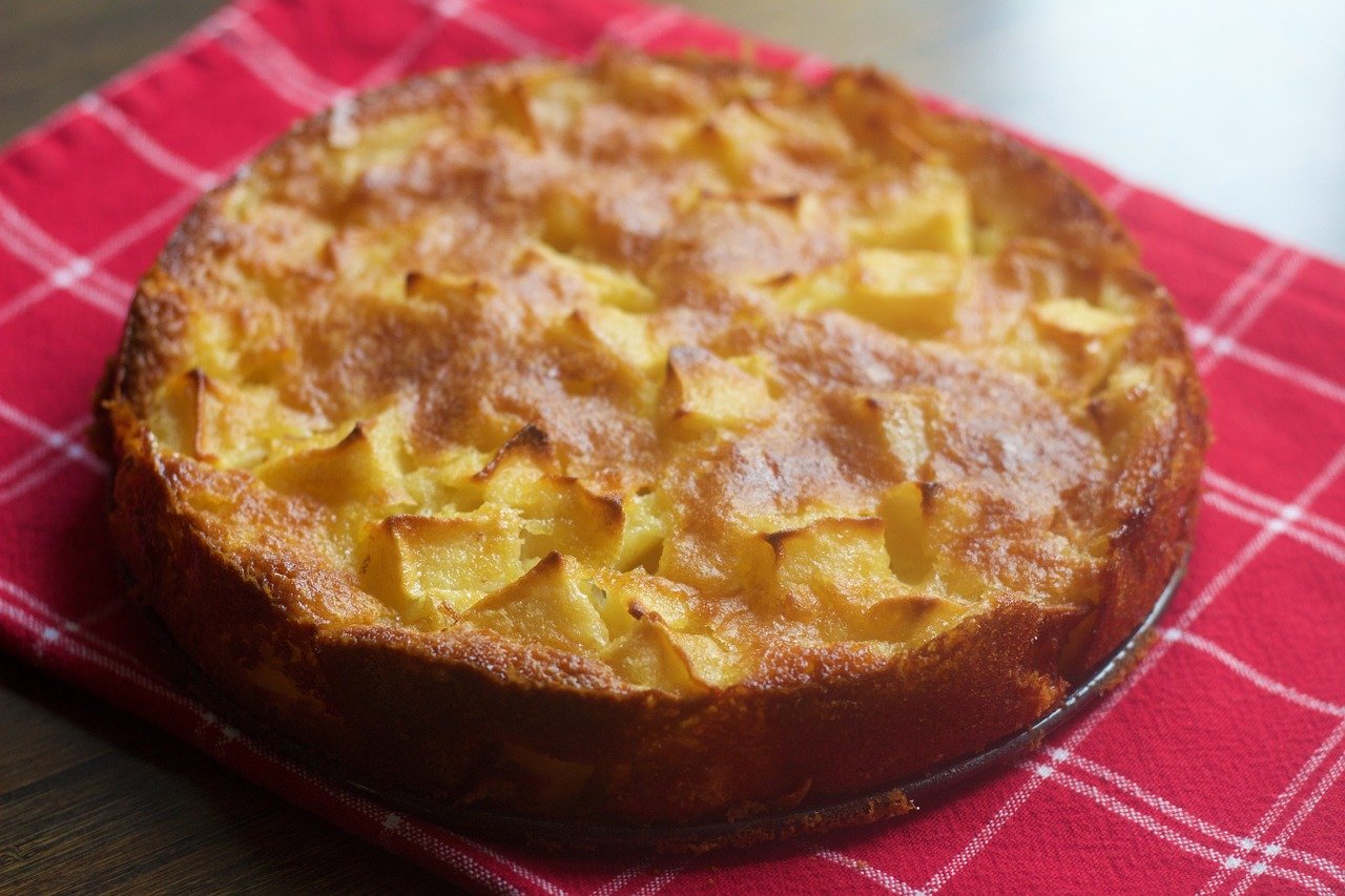 Chcete jednoduchý recept na jablečný koláč?