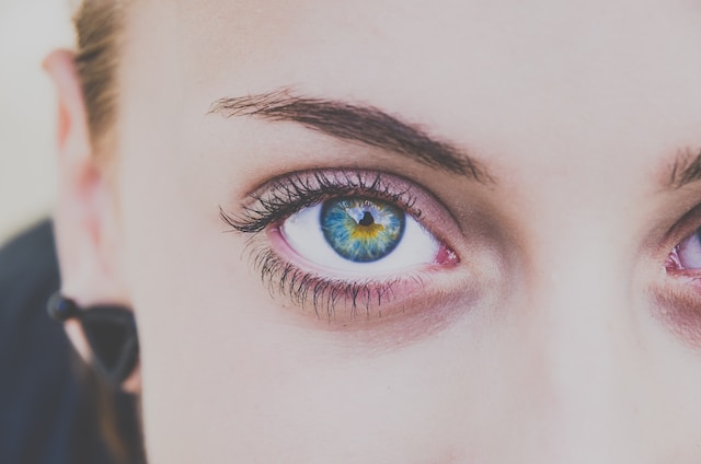 Fascinující teorie vědců: Pokud máte modré oči, tato informace vás šokuje