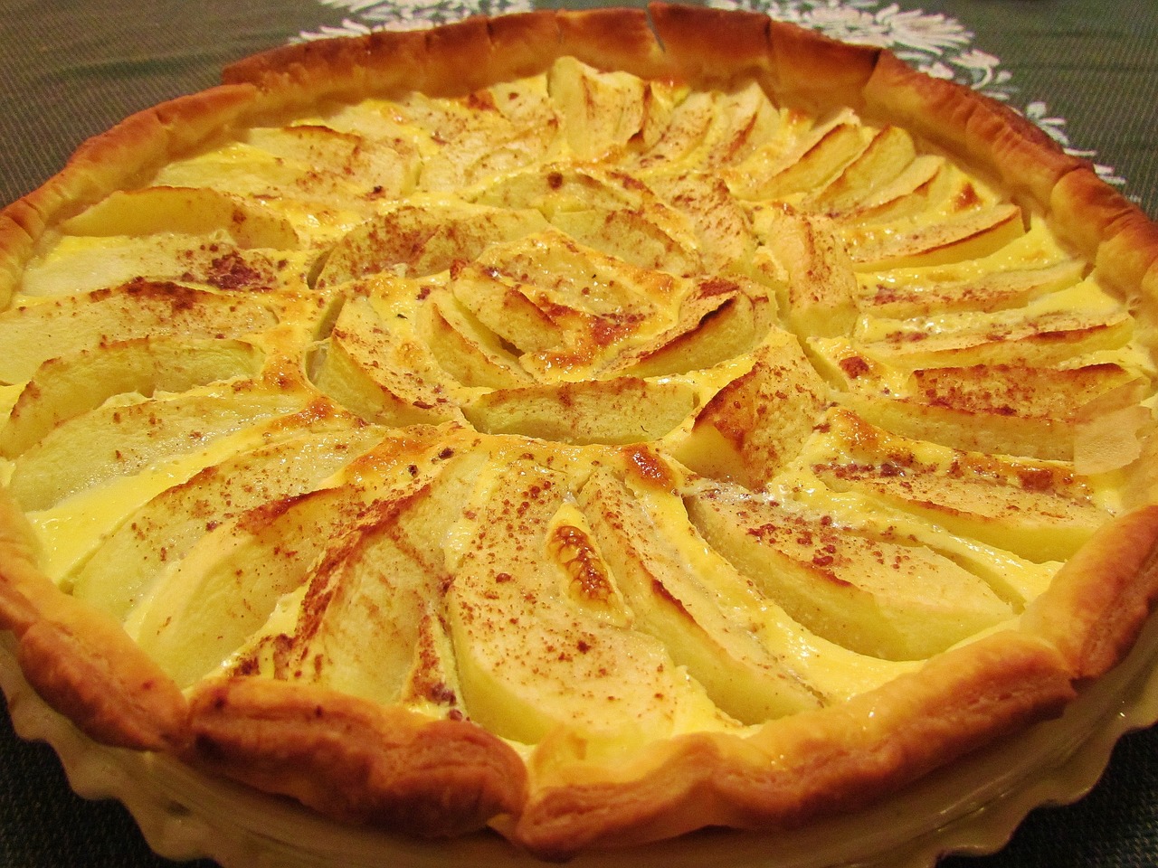 Úžasný jablečný koláč připravíte za 15 minut. Jak?
