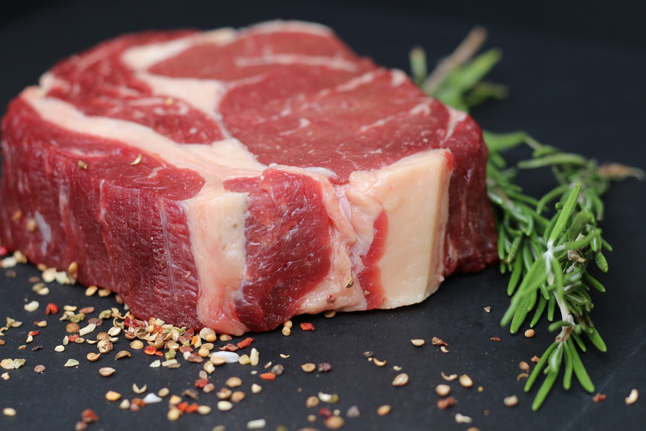 Celou Evropou se šíří otrávené maso, které máte možná doma!