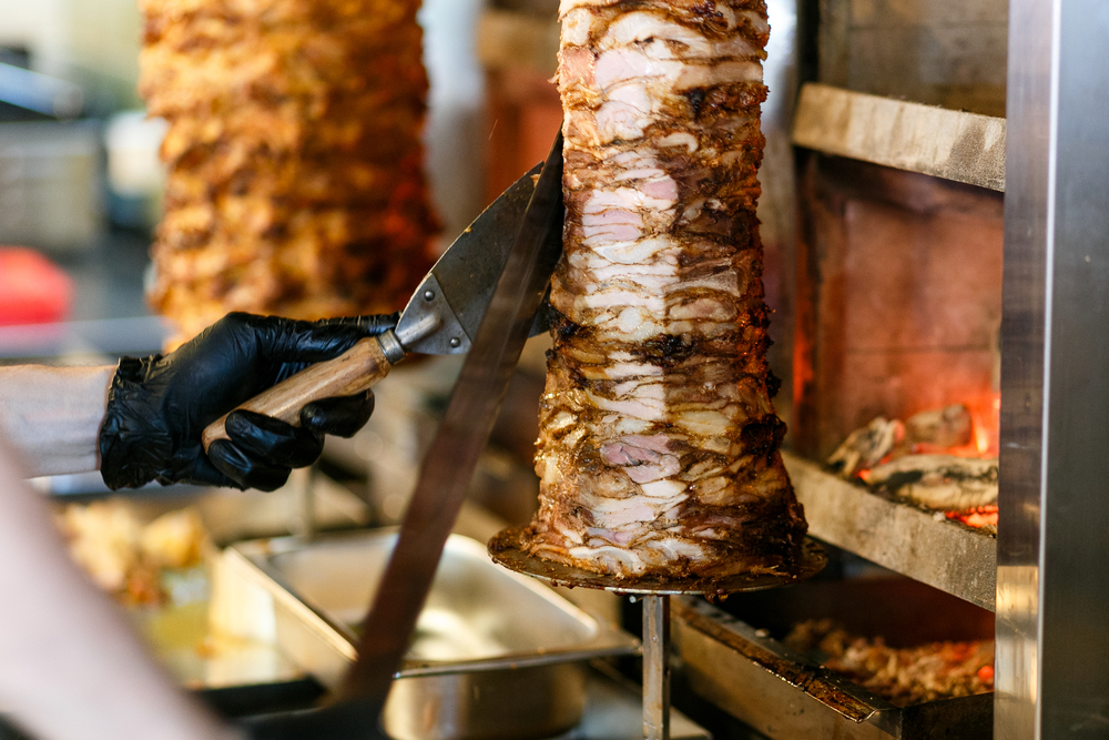 Lahodný domácí kebab z trouby s jemnou omáčkou