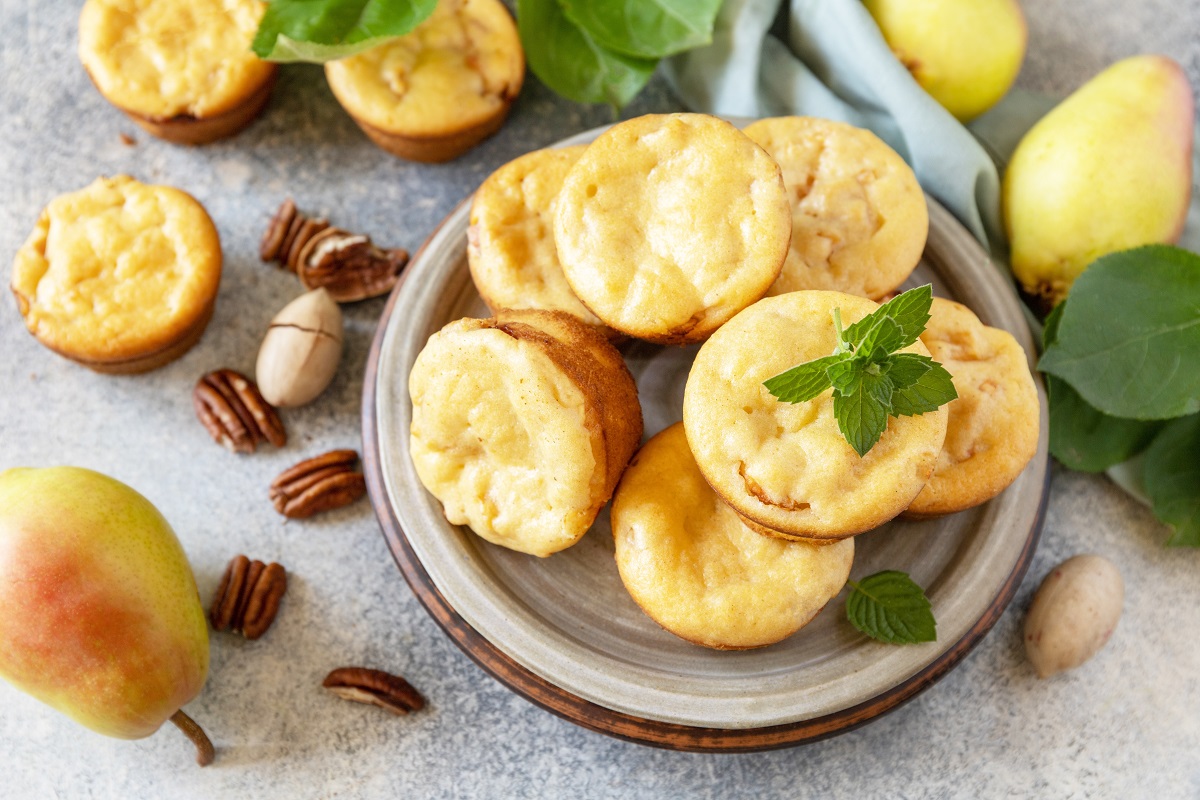 Tradiční tvarohové muffiny s vanilkovým pudinkem