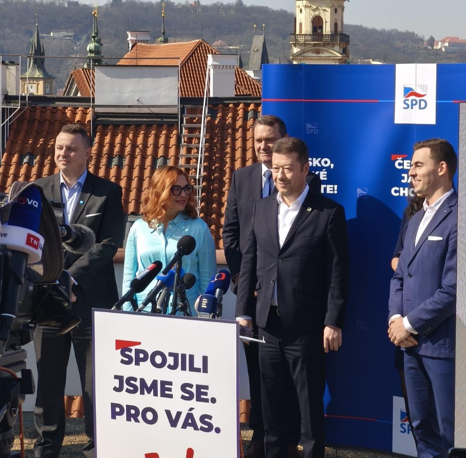 Bývalí členové SPD založili novou stranu SPDTO! Má Okamura tajnou pojistku, pro případ hrozící žaloby?