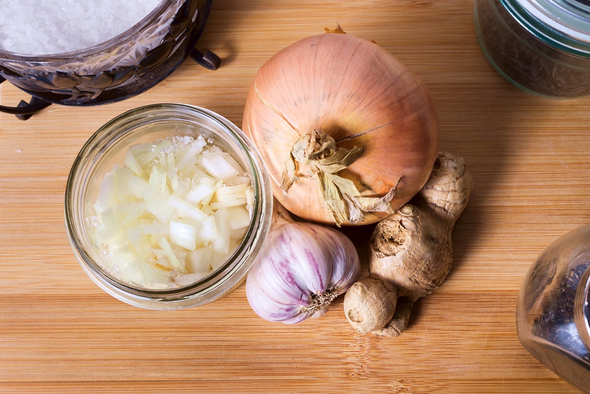 Cibulový sirup s tymiánem proti kašli a nachlazení