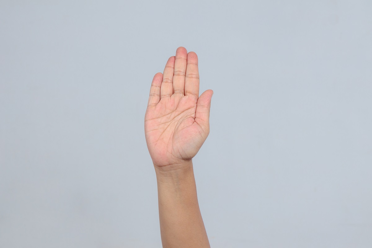 5 bodů na dlani proti kašli a bolestem hlavy