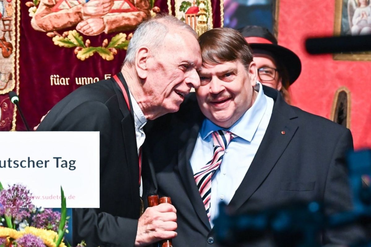 Politici přivítali sudetské Němce jako přátele! V Brně padala silná slova, která vyvolala bouři!